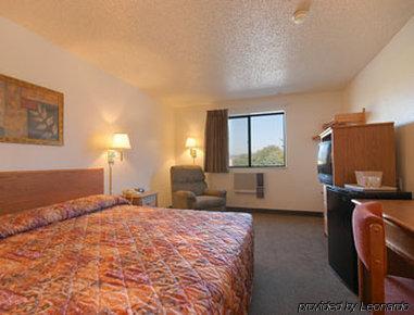 Super 8 By Wyndham Lexington Va Hotel Ruang foto